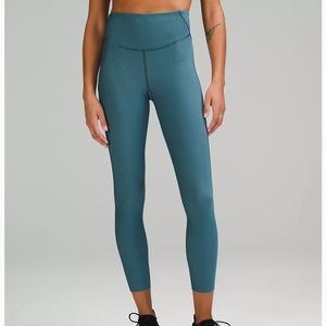 Lululemon Base Pace HR tight